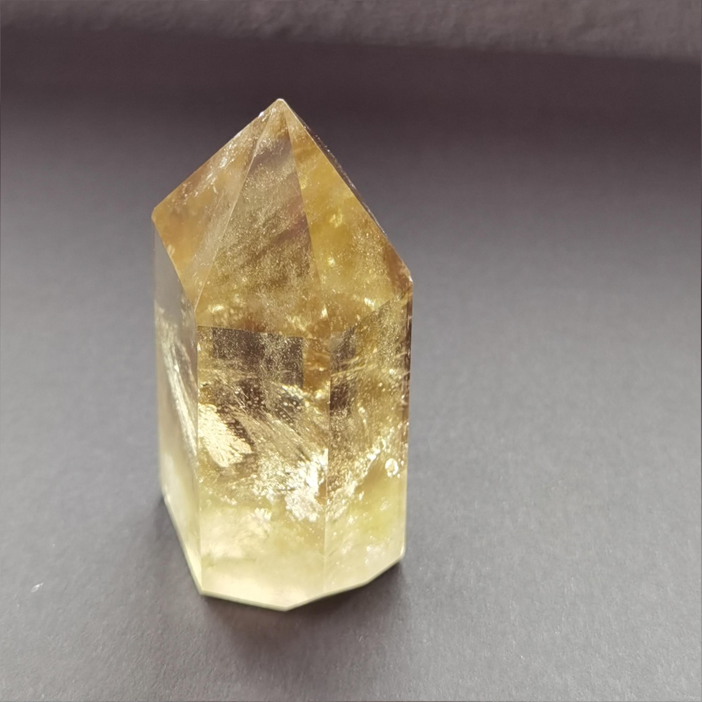 黄水晶 单尖柱 6